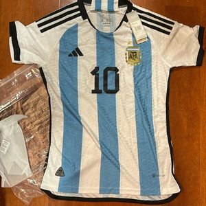 Messi Adidas Jersey Medium
